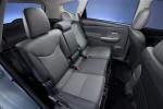 Toyota Prius V 2011 года